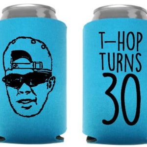 75 Imagens de desenho animado para aniversário, coolers de casamento, porta-cerveja, festa de 30 anos, coolers de lata personalizados, lembrancinhas de festa, desenho animado com foto pessoal, foto