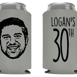 12 Desenhos animados Pic bday, refrigeradores de festa de aniversário, porta-cerveja, festa de 30º aniversário, latas personalizadas de coolies, lembrancinhas de festa, desenho animado de foto pessoal, foto