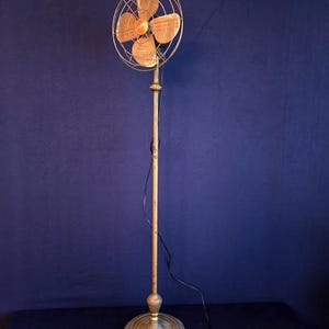 Vintage 8&quot; Zero Pedestal Fan 43&quot; Tall