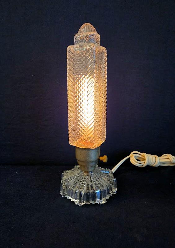 Vintage Art Deco Bullet/Torpedo/Skyscraper Iconic Crystal Lamp - Excellent!