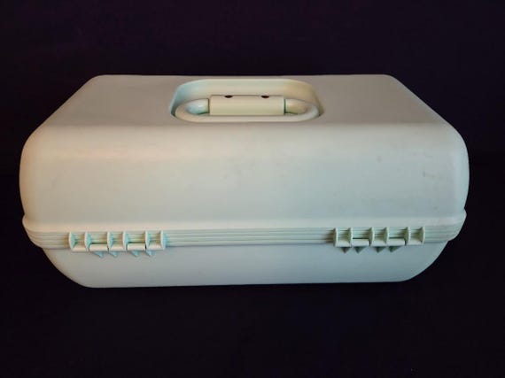 Vintage Caboodle Make-Up Case - Model 2620 On-The-Go - by Piano Molding Co. 1987 View 4