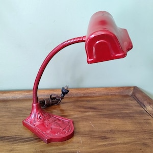 Antique/Vintage Aladdin Art Deco Red Painted Goose Neck Desk/Table Lamp - Cast