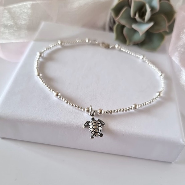 Sterling silver satellite anklet with turtle, sterling silver beaded anklet with cute antique detailed shell dangle, holiday gift for her,
