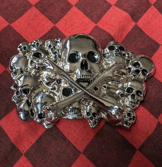 Skull & Crossbones Belt Buckle