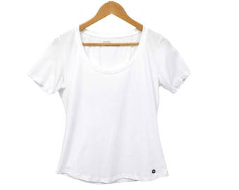 Womens Organic T Shirt White | Fair Trade Scoop Neck Tee | Certified Organic 100% Cotton Shirt - Eco Friendly | Women&#39;s Plain White T shirt