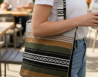 Borsa a tracolla Sequoia / Borsa messicana / Borsa a spalla / Cucita e intrecciata con fodera / Realizzata a mano in Messico / Viola Bianco Violetto