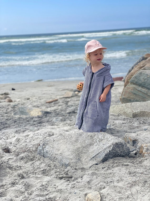 Towel With Hood for Kids Zip up Youth Surf Poncho Turkish Towel Poncho 100 Cotton Toddler or Kids Changing Poncho 100 Cotton Etsy Ireland