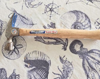 Vaughan Little Pro No.9 straight claw hammer 10 oz vintage hand tool