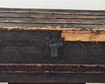 Antique wood and canvas flat top steamer trunk circa 1890
