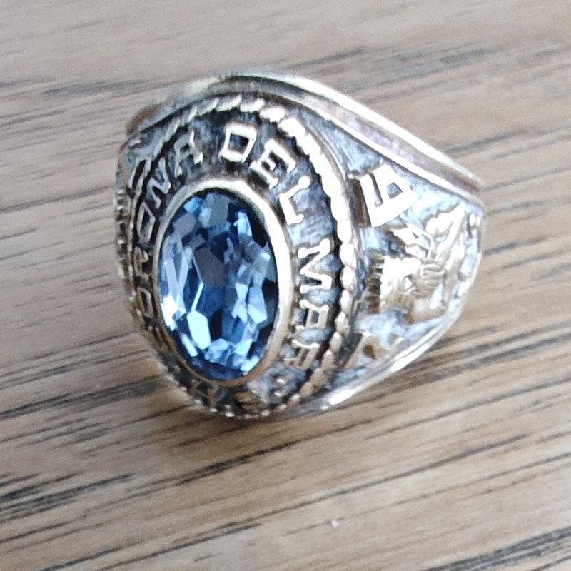 Vintage Class Ring - Etsy