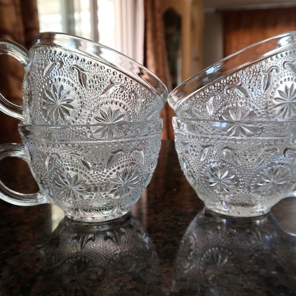 Set of 4 Brockway glass cups in American Concord pattern