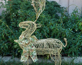 Vintage Wire Reindeer glittery Gold Holiday decor Christmas Cabin Decor, Nostalgic Christmas, Winter Decor, Free Standing Reindeer