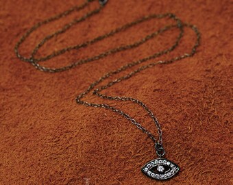 Collana con occhio: ciondolo in argento sterling con placcatura nera