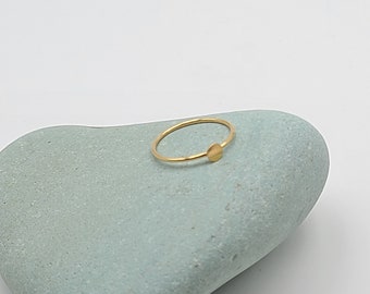 Scheibenring, Gold Filled 14k Ring, Stapelbarer Ring, Kleiner Kreisring, Zierlicher Ring, Zarter Ring, Isabella Celini, Minimalistischer Ring
