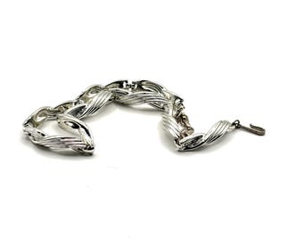 Vintage Lisner Silver Choker