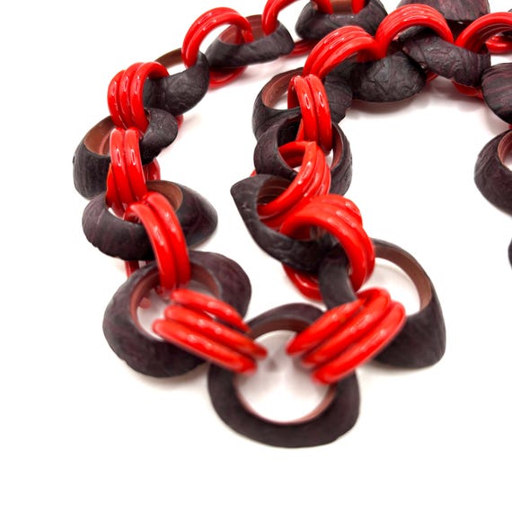 Retro Celluloid Statement Necklace - image 6