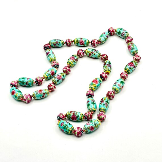 Chinese Famille Rose Porcelain Beaded Necklace