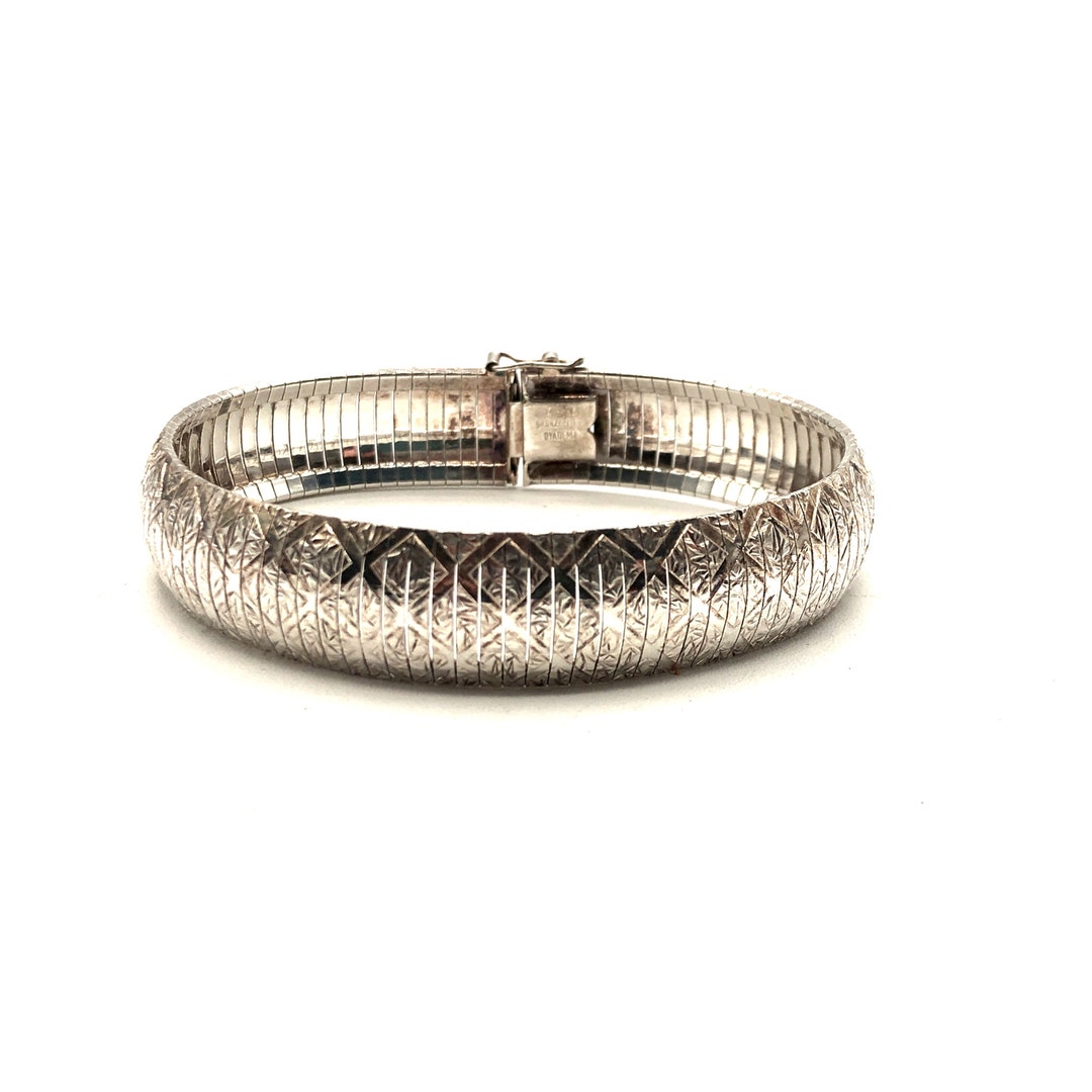 Dyadema Online Shop