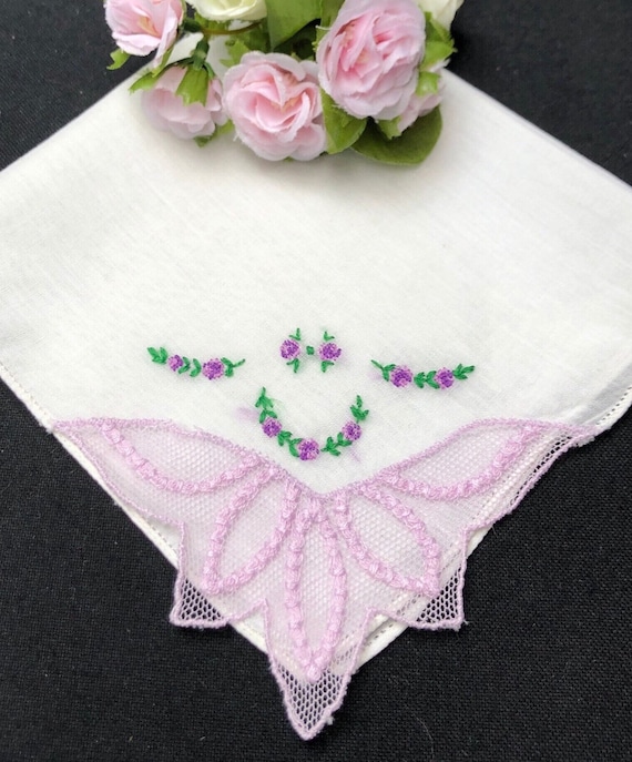 Delightful Vintage Embroidered Lavender Floral Han