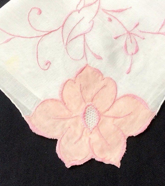 Lovely Pink Appliquéd and Embroidered Handkerchie… - image 2