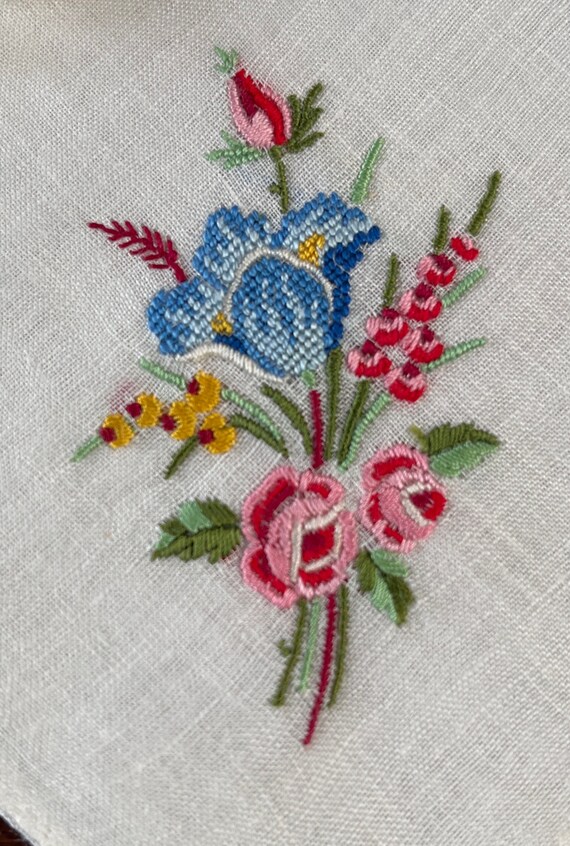Pretty Vintage Blue Floral Embroidered Handkerchie