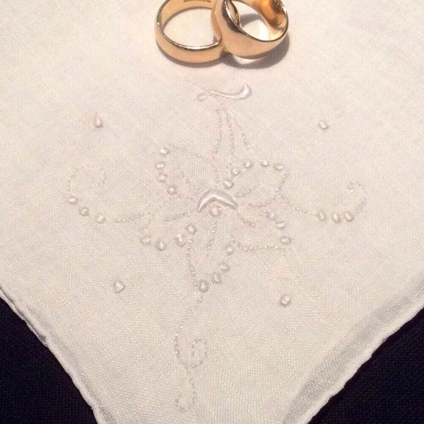 Vintage Wedding Handkerchief, White Embroidered Hankerchief, Flower Hankie Floral Hanky