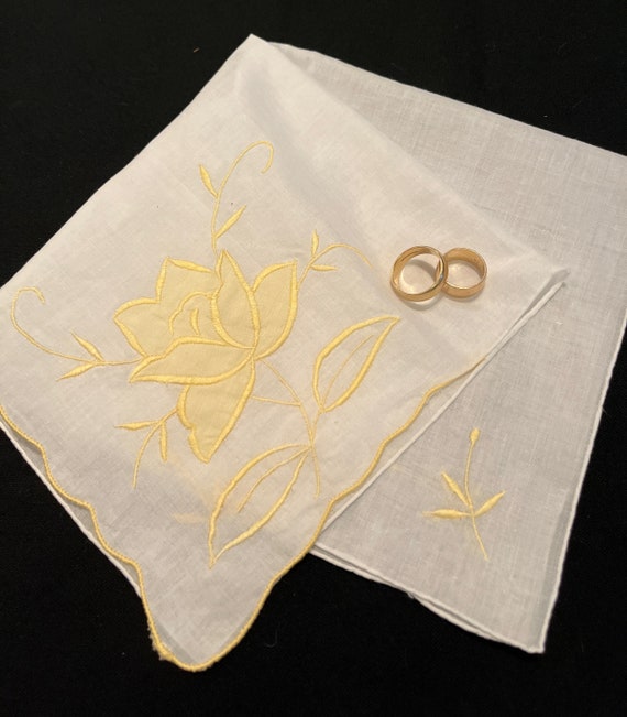 Lovely Yellow Appliquéd and Embroidered Rose Hand… - image 3