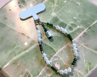 焼酎ボトル型ビーズストラップ付きスマホチャーム｜韓国のお酒モチーフのスマホチャーム｜グリーン系のおしゃれなスマホアクセサリー｜かわいいスマホストラップ｜K-POPファンへのプレゼント