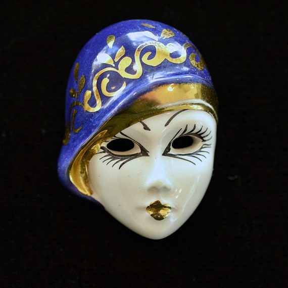 Vintage Flapper Girl Ceramic Brooch, Hand Painted - image 1