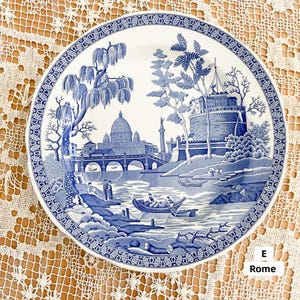 Spode Blue Room Collection Plate 10 1/2&quot; Plate, Rome