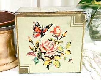 Soy Candle, Vintage Tins, Birthday Gifts for Mom, Unique Gifts for Her