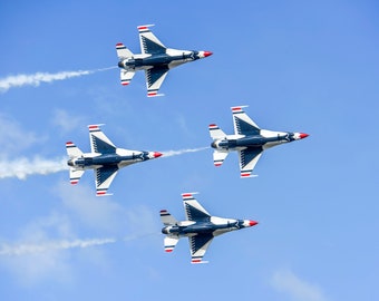 Air force F16 Thunderbirds, Military Wall Decor, Patriotic Wall Art, Aviation Wall Art, Aviation Photography, Airforce Gift, Military Gift