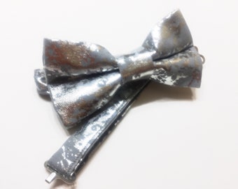 Silver Metallic Bow Tie