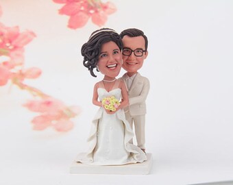 Wedding Cake Topper, Custom wedding cake topper,  Mr and Mrs Wedding Cake Topper-bobblehead