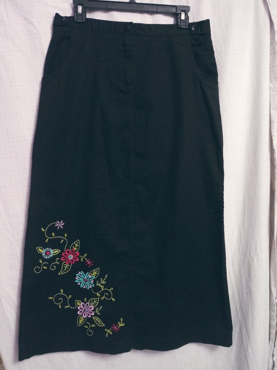 Vtg ONQUE CASUALS Sz XL Long Black Skirt / Colorfu