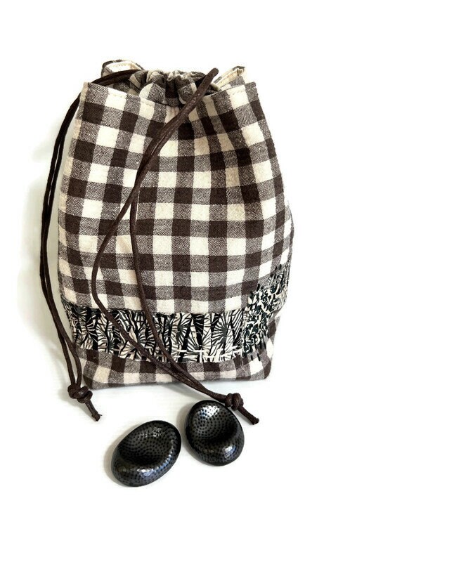 ☆STRIPED COTTON ECO-BAG/KIMHEKIM☆ STRIPED COTTON ECO-BAG (NAVY/IVORY) - Box o' Bliss