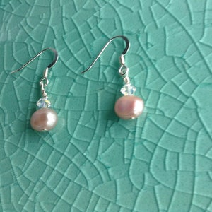 Natural pink pearl earrings