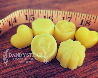 Beeswax Sewing Thread Conditioner – Hand-Molded beeswax Pieces