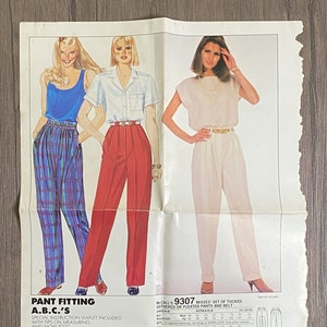 80's Sewing Pattern for Misses' Pants & Belt, Size 14, McCall's 9307 image 1