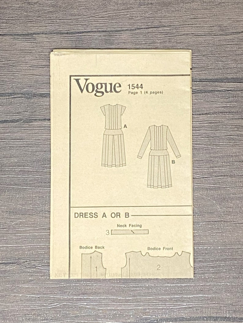 Vogue American Designer KASPER 1544, Misses' Dress Sewing Pattern, Cut Size 12 image 4