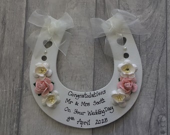 Handmade Personalised Wedding Horseshoe wedding gift keepsake Bride & Groom lucky gift