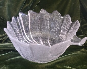 Orrefors Eden Crystal Bowl: Lars Hellsten Leaf Design, Swedish Art
