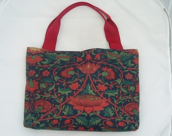 Handmade Messenger Cross Body Bag Handbag from Vintage William Morris Chrysanthemum Minor pattern Fabric free UK postage arts & crafts
