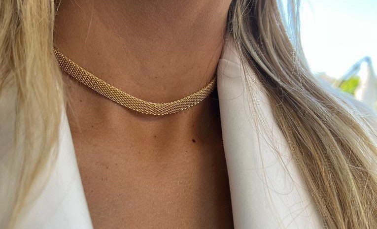 Lovisa Gold Mesh Necklace With Large Baguette Stone and 