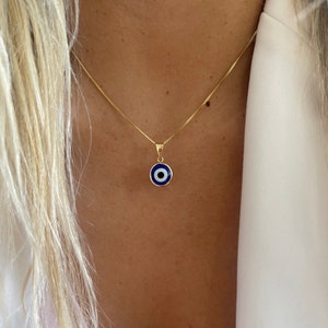 Evil Eye Necklace , 18k Gold filled Eye Necklace  , Layered Necklace  , Eye Necklace , Lucky Eye Necklace, Mal de Ojo  , Hamsa