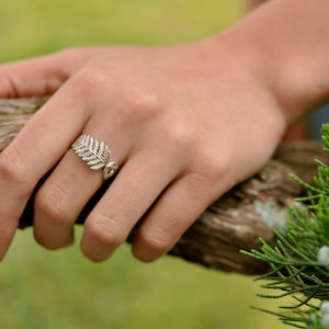 silver fern ring, plant jewelry, botanical ring design, gold leaf ring, fern frond, fiddlehead, nature inspired new zealand silver tree fern