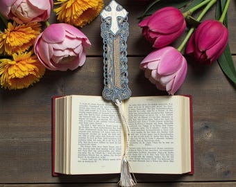Lace Cross Bookmarks, Bible Bookmark, Something Blue Gift, Wedding Bookmark, Lace Bookmarks, Teacher Gift,  Mothers Day Gift, Religious Gift