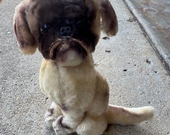 Kamar vintage bulldog stuffed animal circa 1968