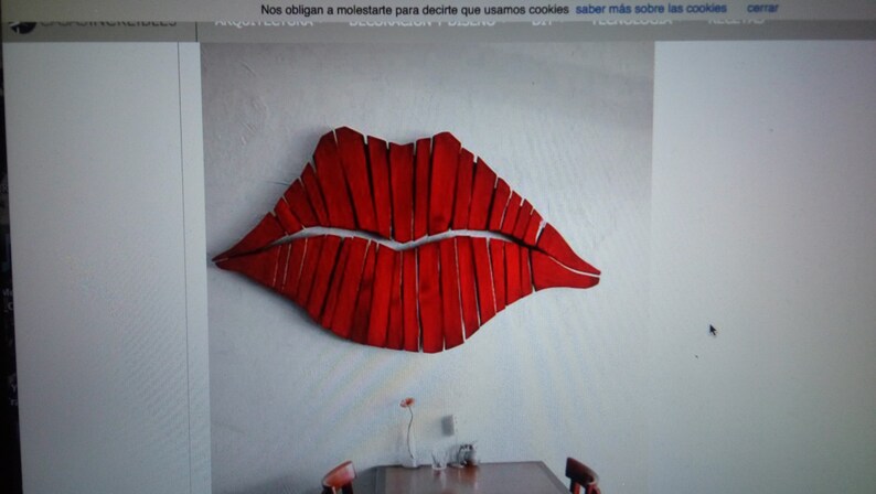 Red lips Wall Decor image 1