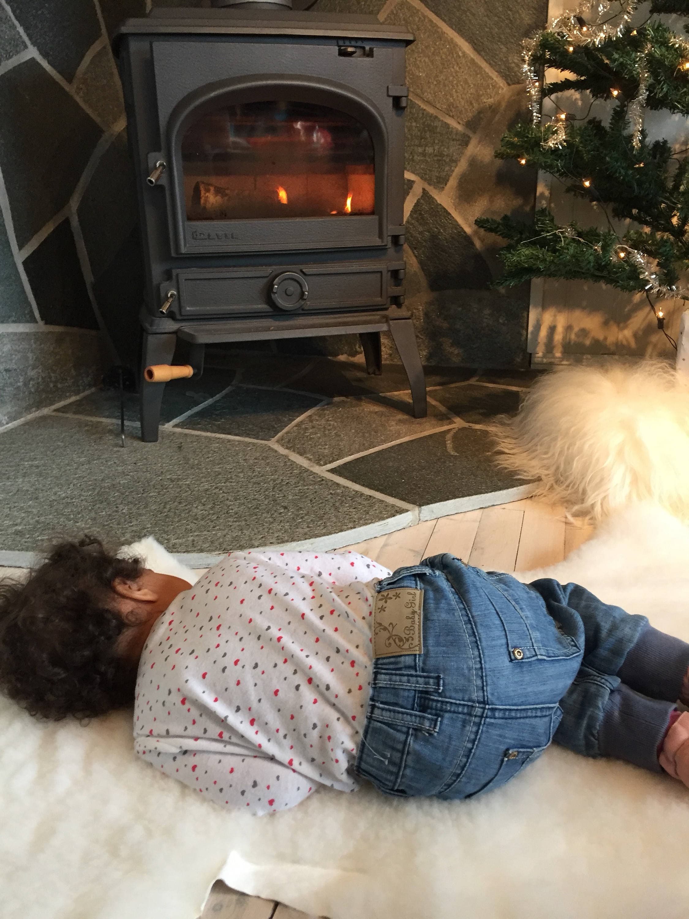 Washable baby fleece from lambskin sheepskin rug for infant nursery